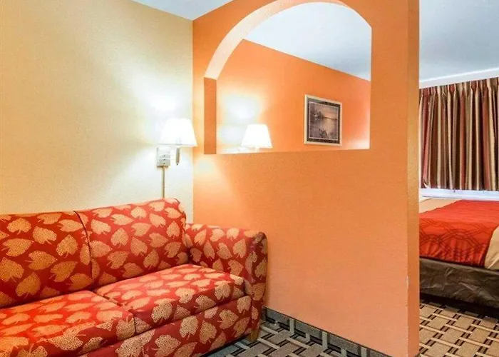 6 Tulsa, Ok - Hotel 4*