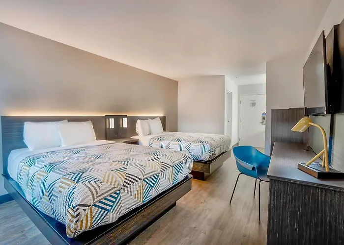 6 Tulsa, Ok - Hotel
