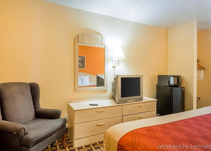 6 Tulsa, Ok - Hotel 4*